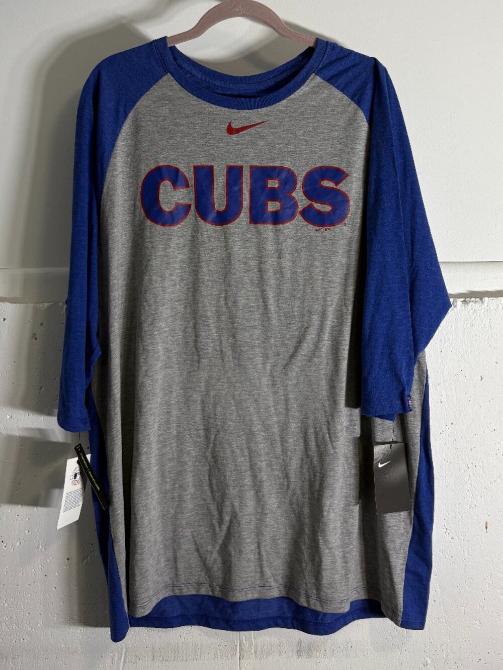 Nike MLB Chicago Cubs Raglan 3/4 Sleeve T-Shirt NEW WITH TAGS